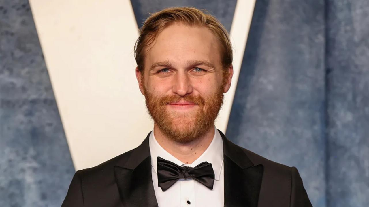 'Thunderbolts': Wyatt Russell Says It's 'Not a Straightforward Marvel Movie' | THR News Video