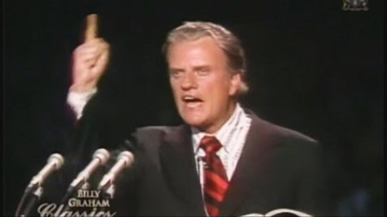Who is Jesus? - by Billy Graham, Chicago, 1971