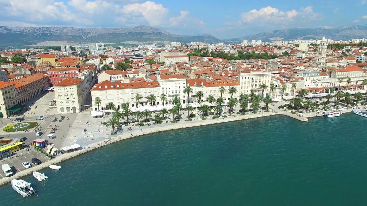 Croatia's Adriatic Coast: Dubrovnik's Medieval Beauty