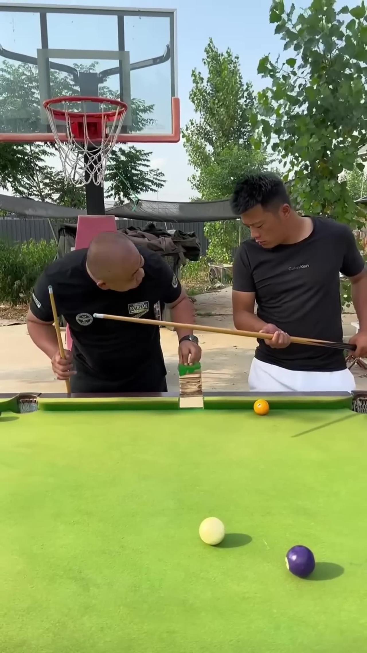 Funny video Billiards million views