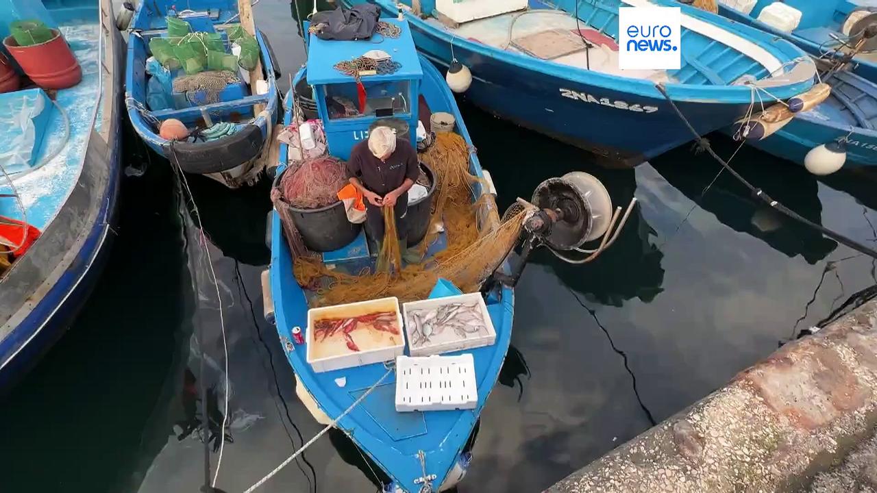 Fishing villages in Naples ditch polystyrene in microplastic U-turn