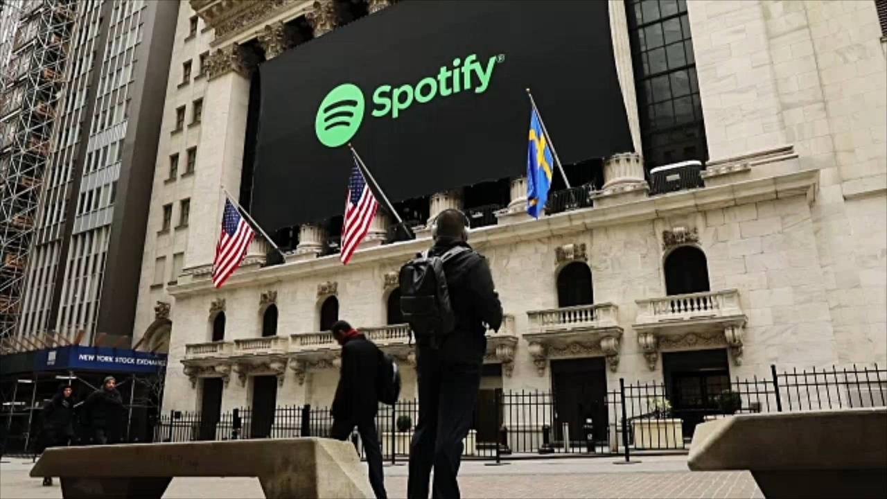 Spotify Execs Cash In After Announcing Pre-Holiday Layoff