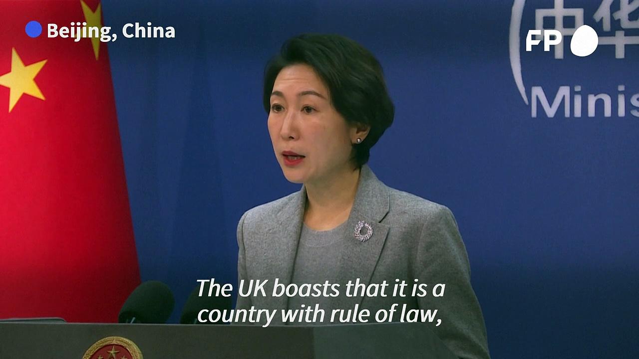 China blasts UK's 'malicious intentions' after Cameron meets Hong Kong dissident