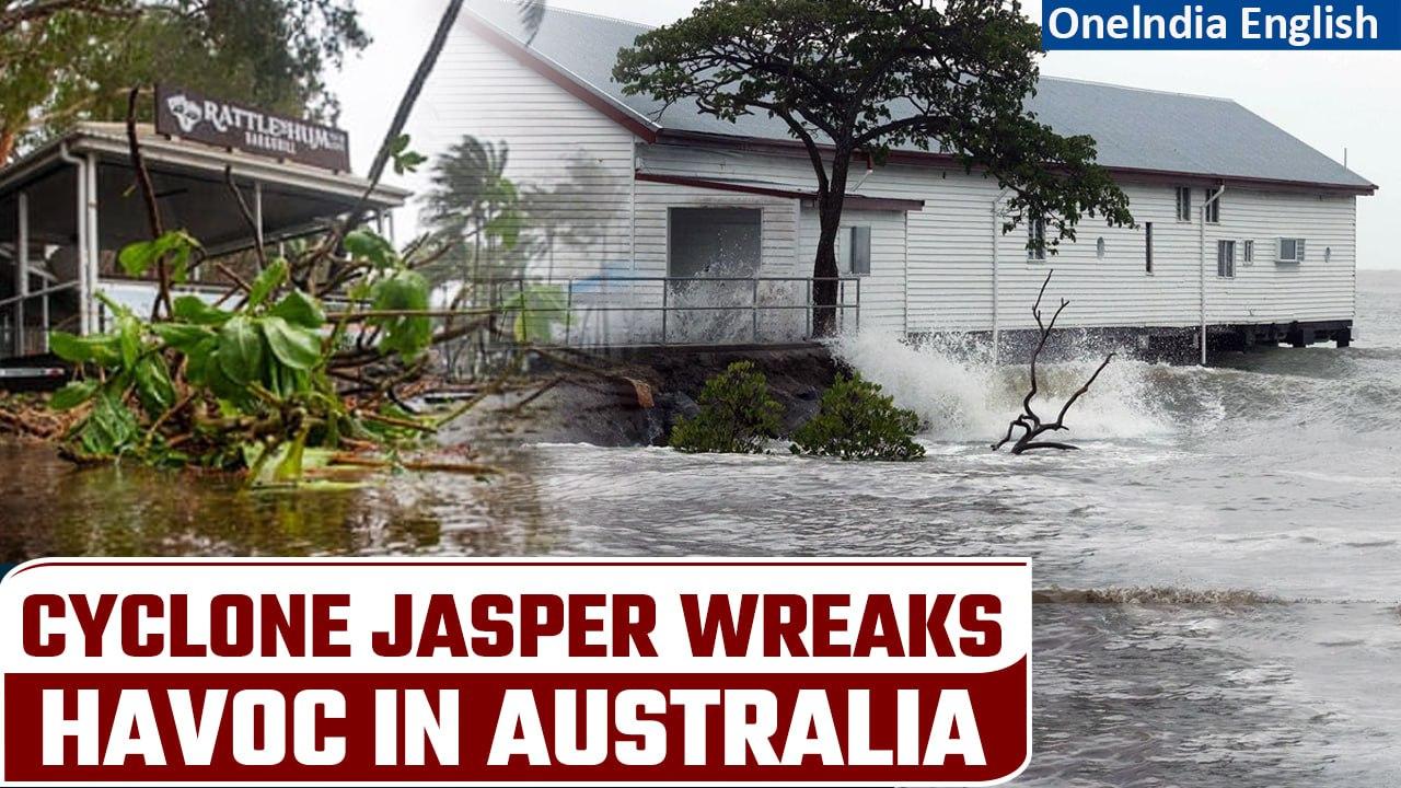 Cyclone Jasper strikes Australia; warning issued for 'life-threatening' floods | Oneindia News