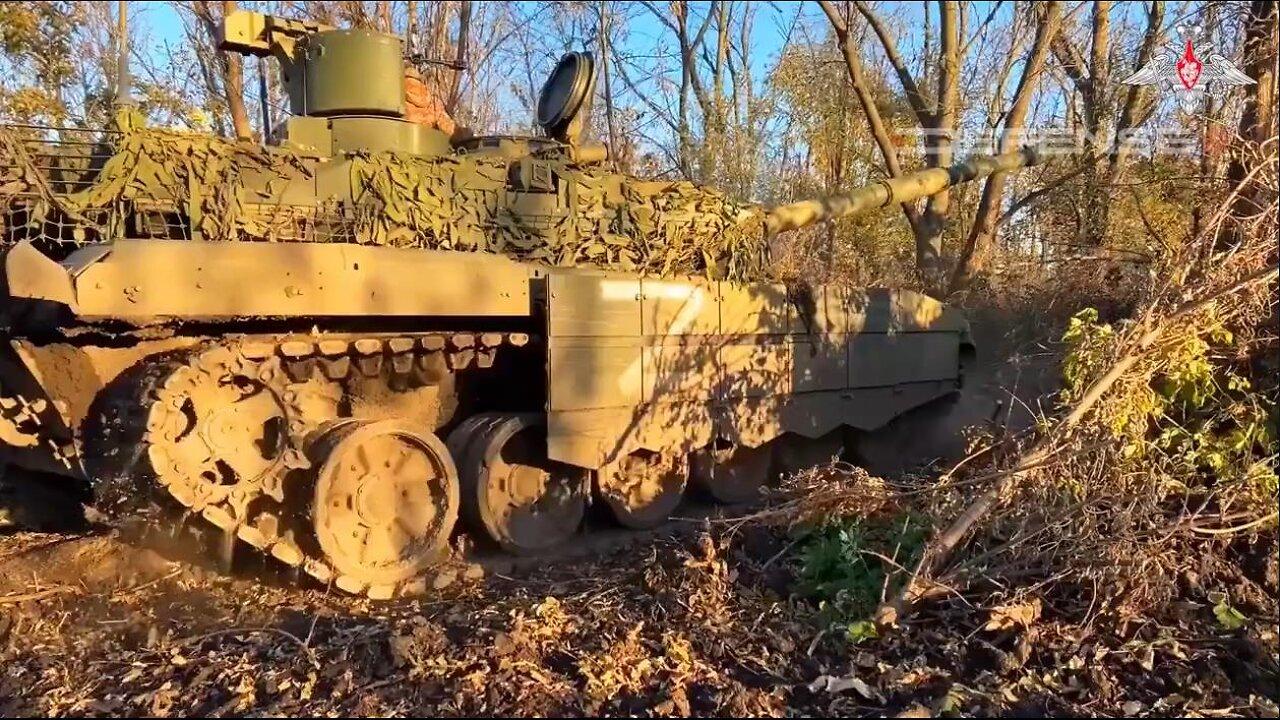 Russian T-90M Tanks Receive Advanced ERA Armor to Counter Ukraine's Drones