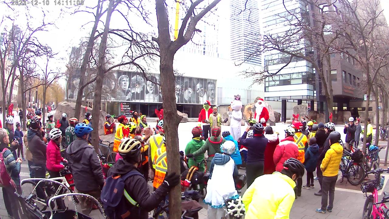 Grinch ride for bike community and fun! (includes santa and the grinch himself)