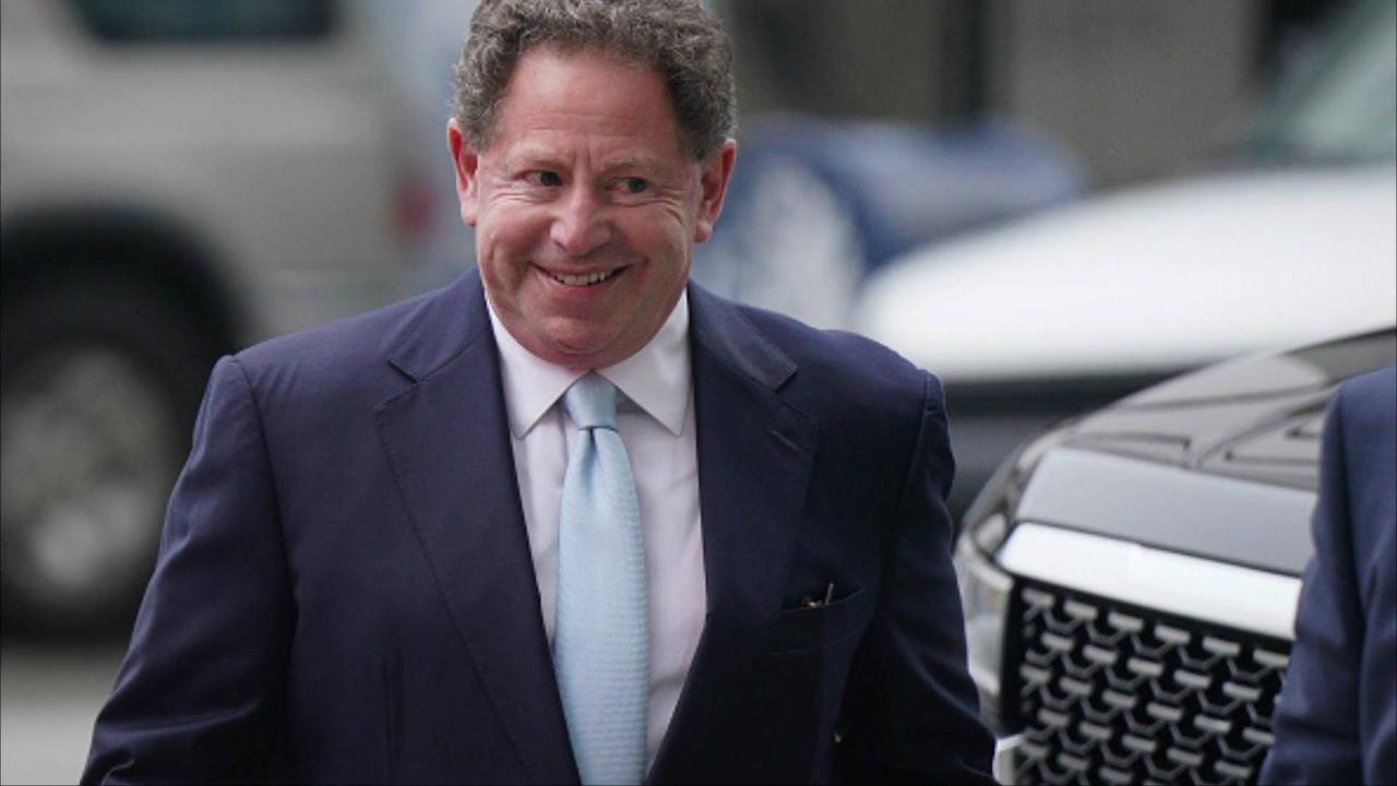 Bobby Kotick Confirms Exit From Activision Blizzard After Microsoft Takeover