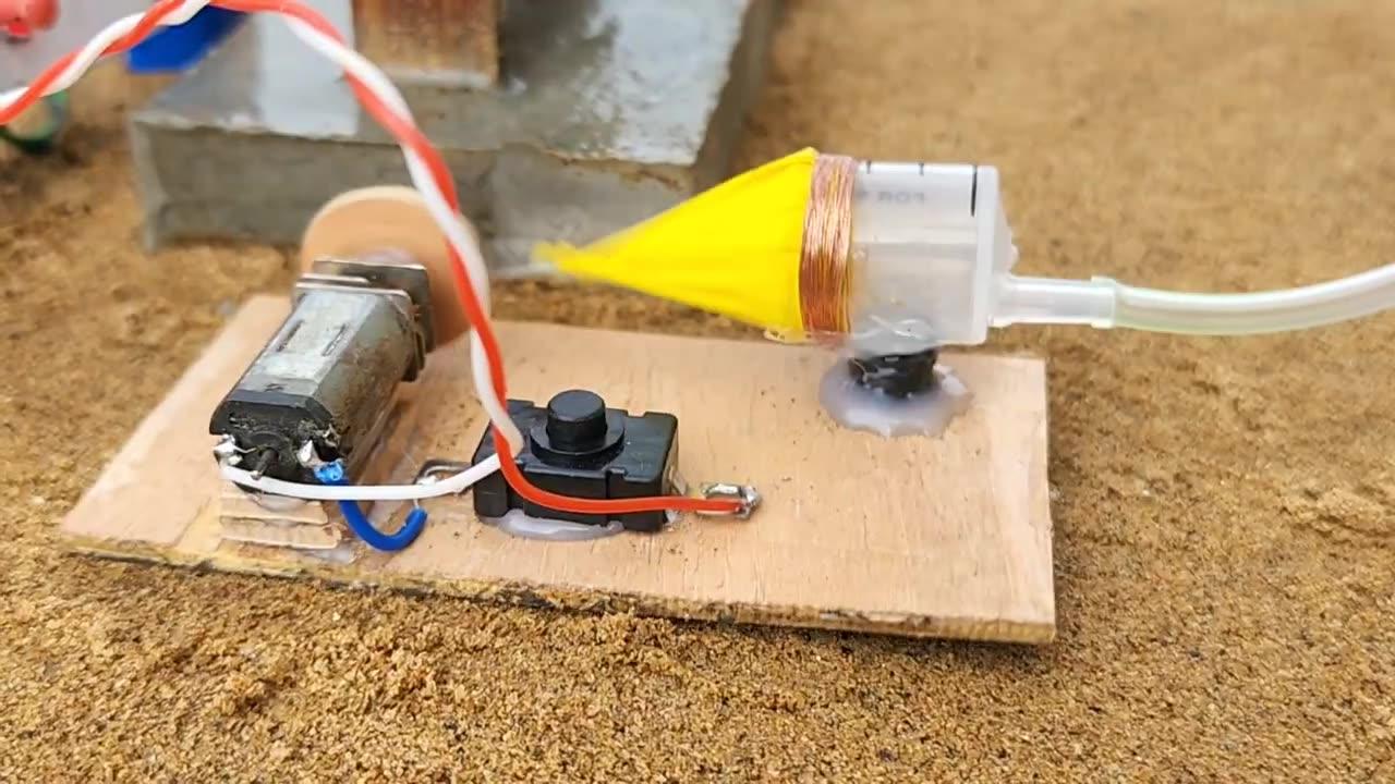 How to construct a little water pump fish farm | Science project 🐟 🐟