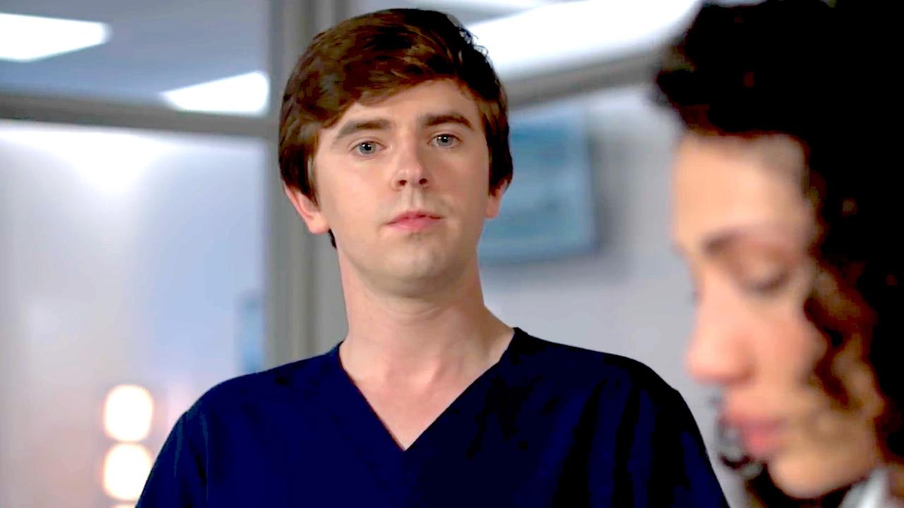 Shaun Reassures Carly on ABC’s The Good Doctor