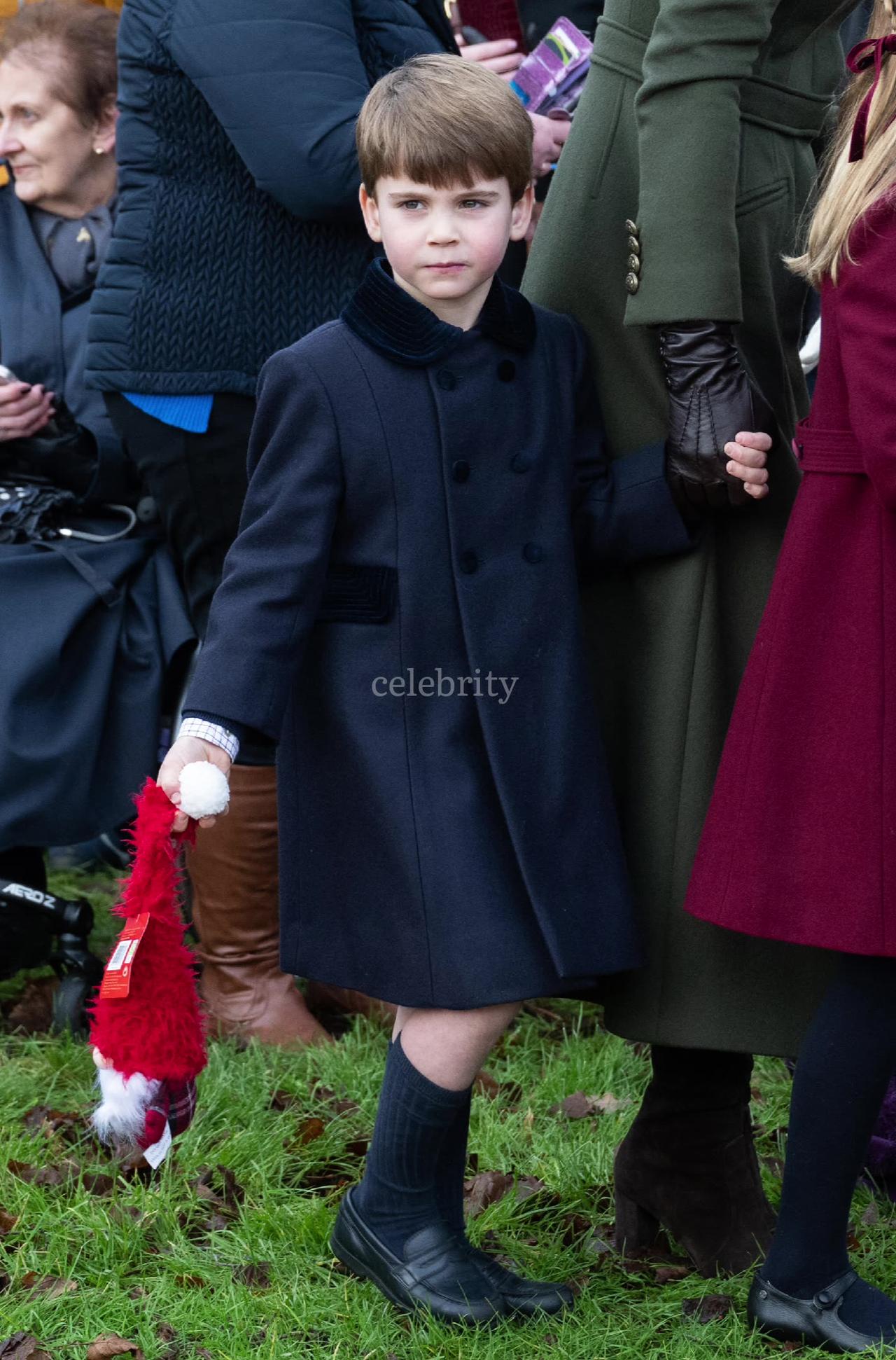 Mia Tindall holds hands with Prince Louis