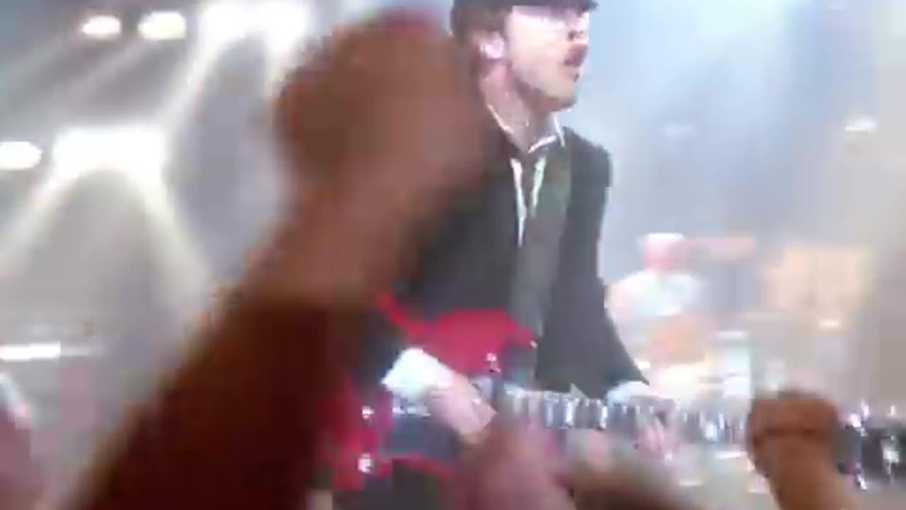 Ac Dc Thunderstruck One News Page Video