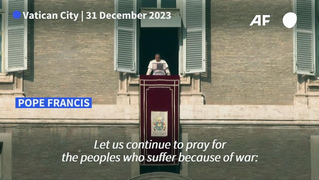 Pope prays for people suffering from war in New Year's address