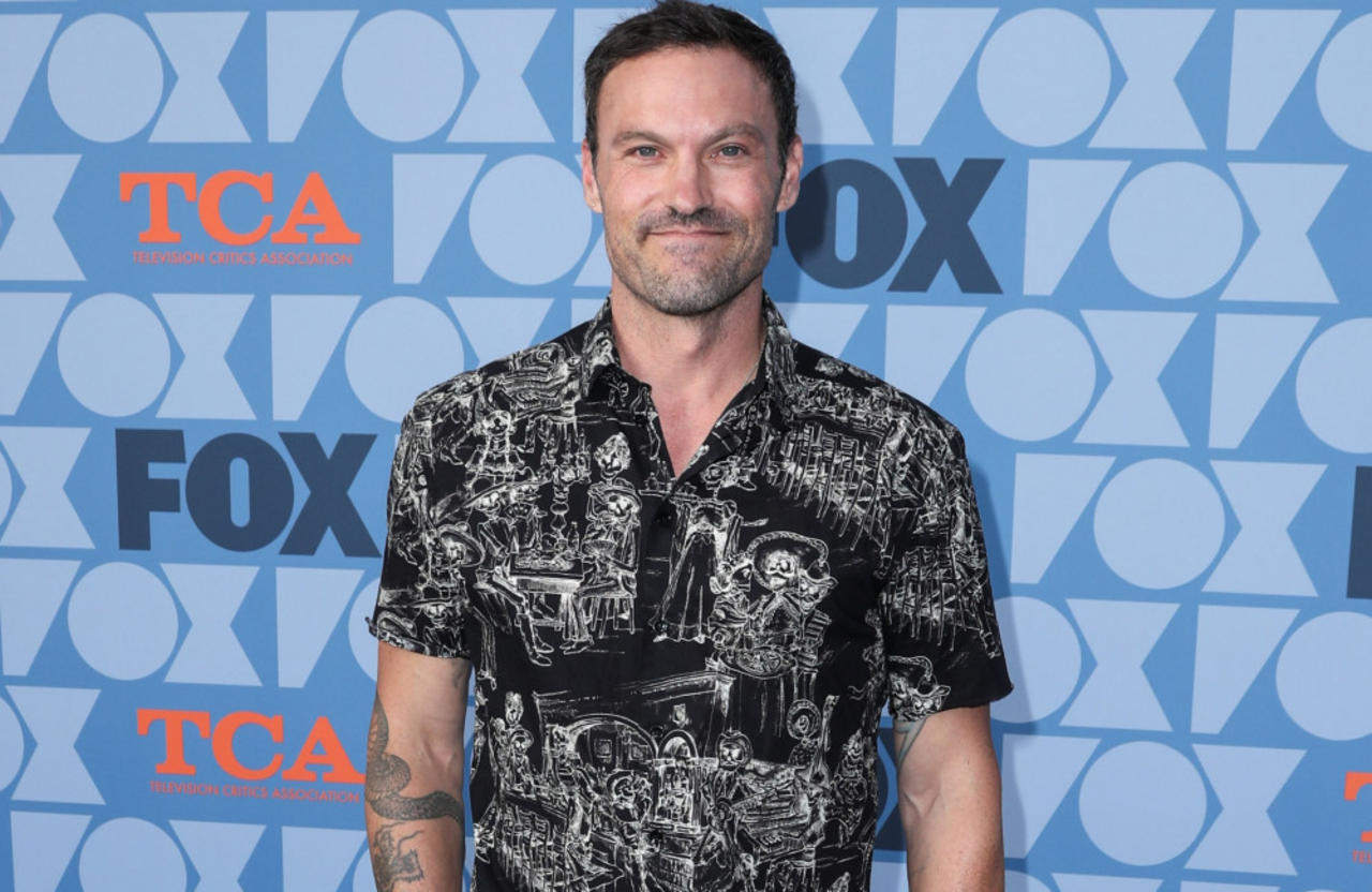 Brian Austin Green praised Ian Ziering as a 'beast' for fighting off attackers in a Hollywood brawl.