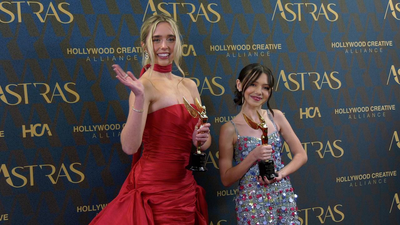 Jenna Davis and Violet McGraw 2024 Astra Film Awards Winners Walk!