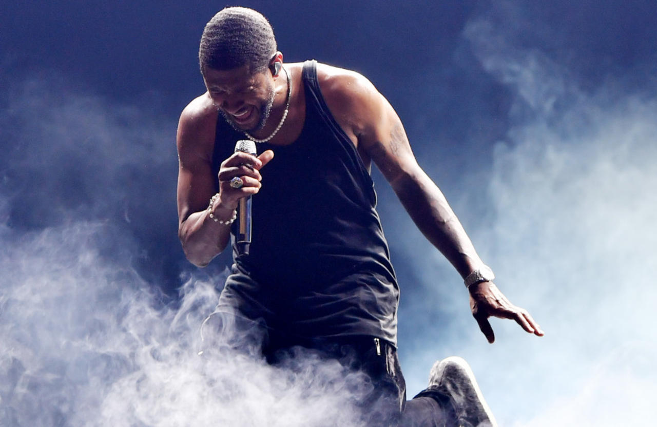 Usher has 'quit all sugar and alcohol' ahead of his Super Bowl performance