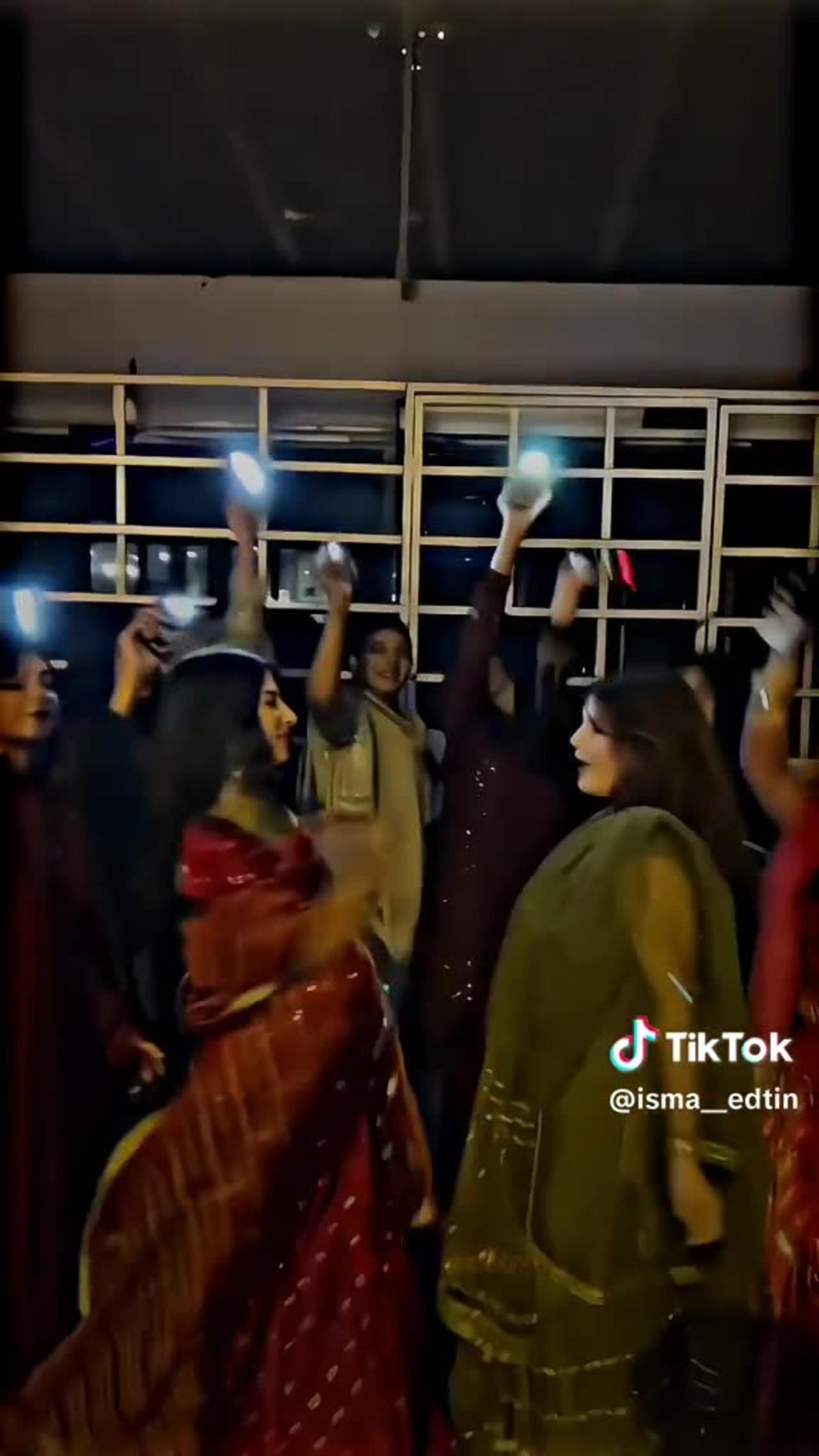 Song Indian - One News Page VIDEO