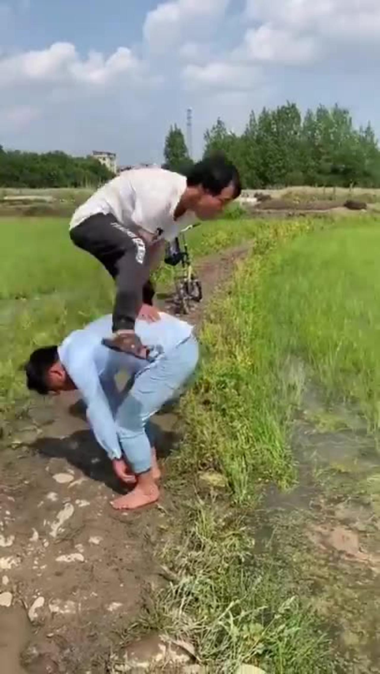 Comedy Video 2024 Best Chinese Tiktok Funny One News Page Video Comedy Video 2024 Best Chinese Tiktok Funny One News Page Video