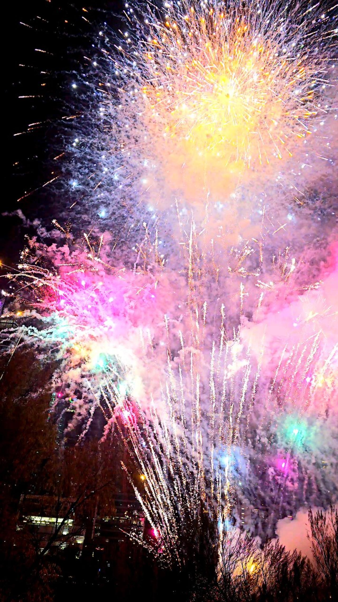 Happy New Year 2024 Eve Fireworks show Austin Texas USA 🇺🇸
