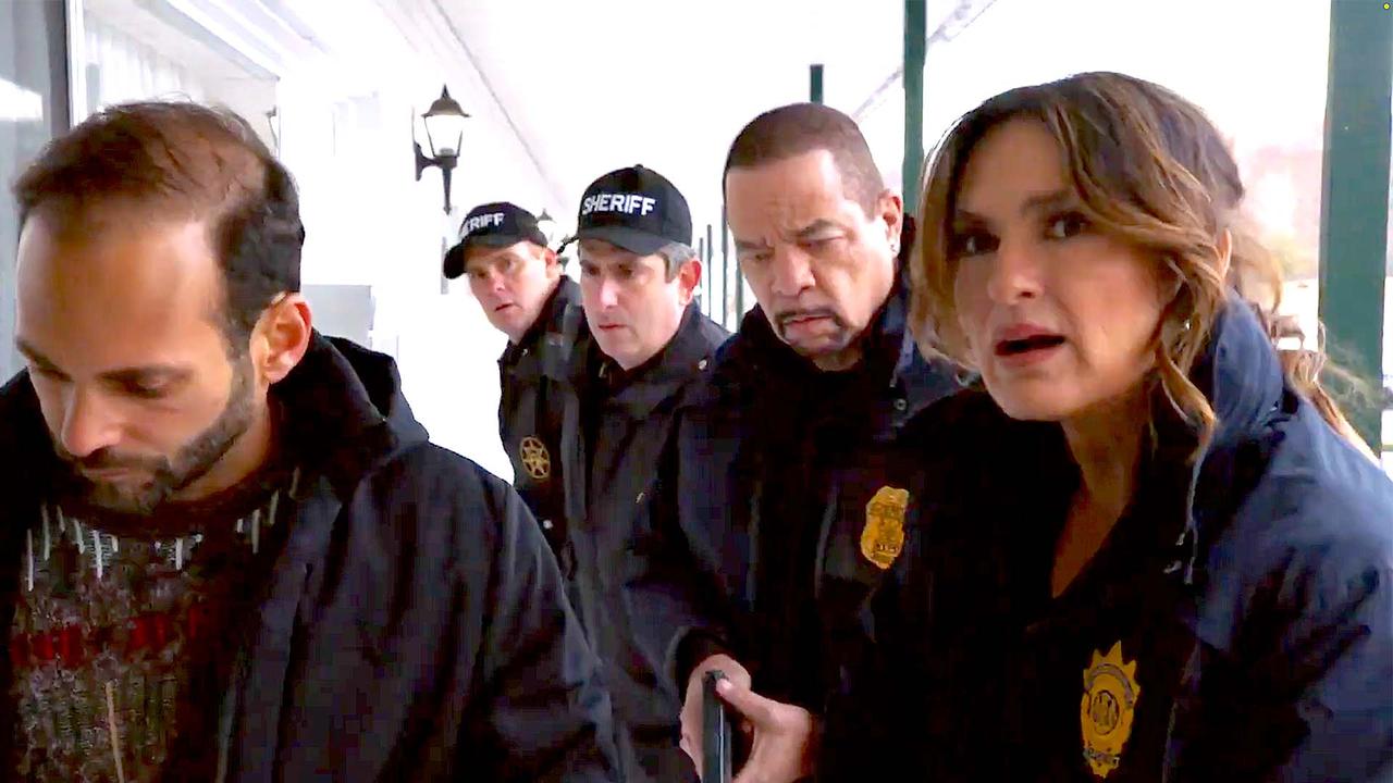 First Look at the New Season of Law & Order: SVU