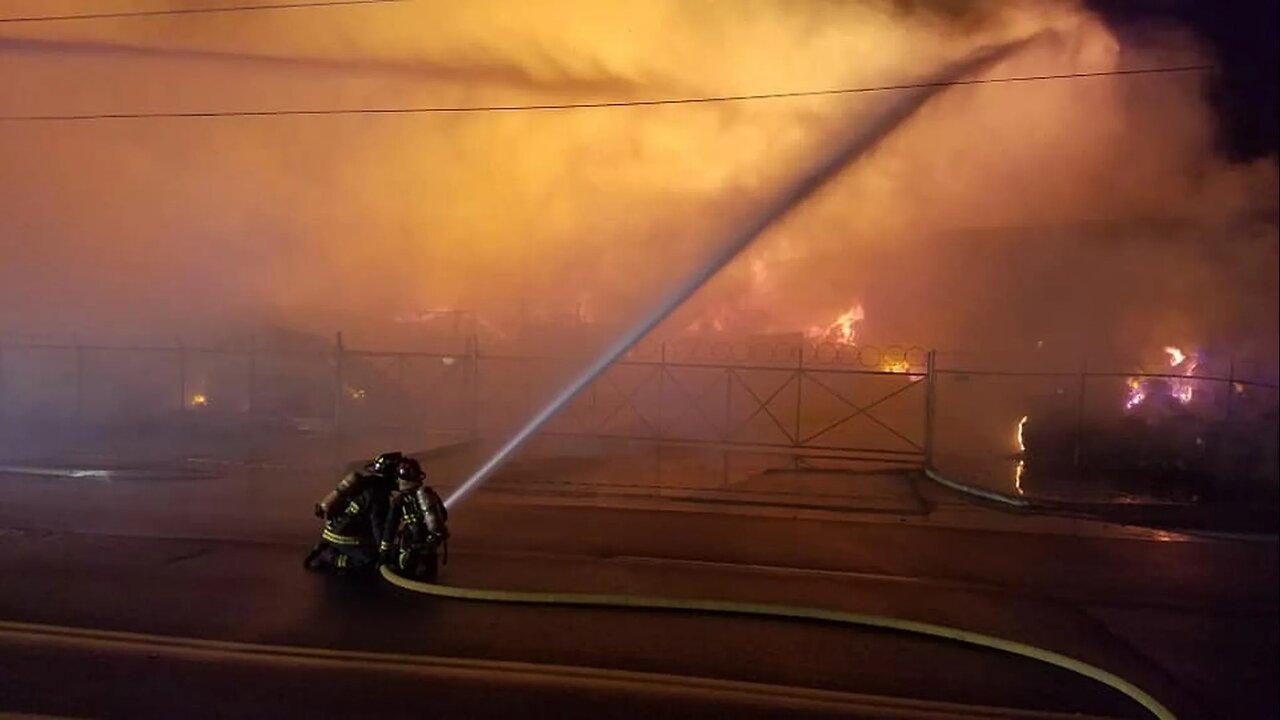🔴Warehouse in St. Petersburg (Russia) catches fire, over 500,000 square feet in flames, 13 jan, 2024