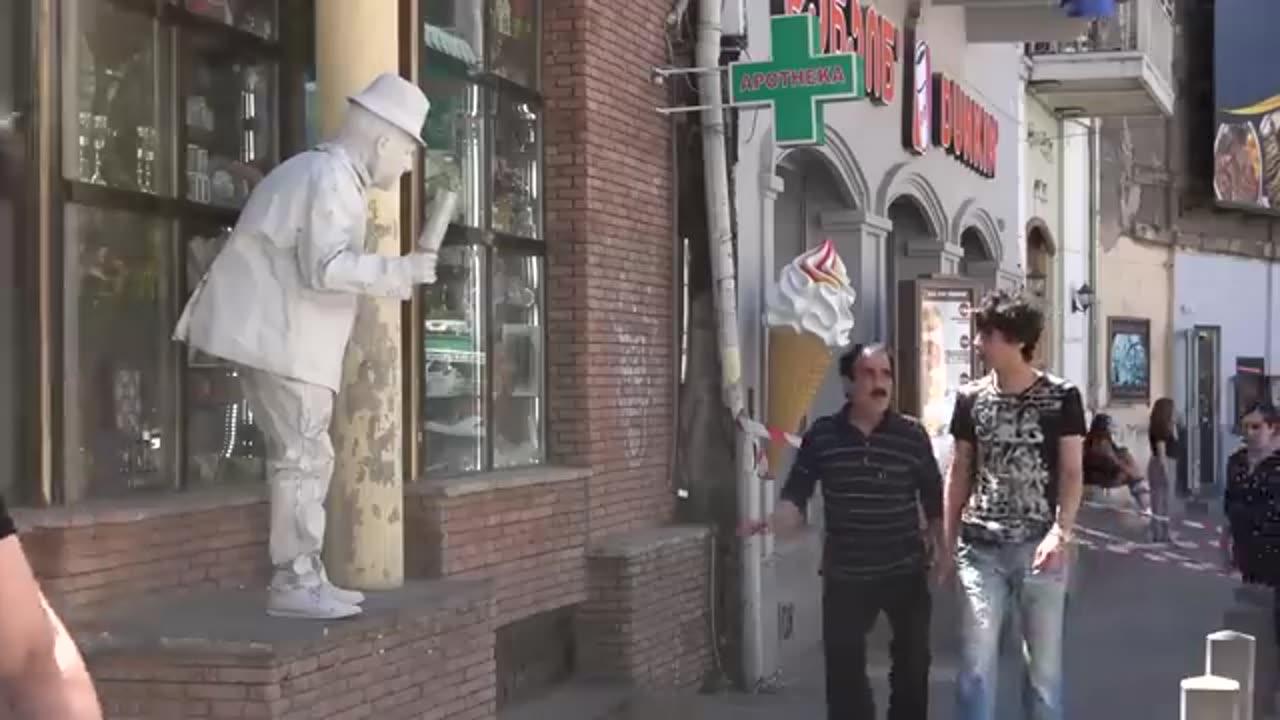 Scary Human Statue Prank Best of Just For One News Page VIDEO