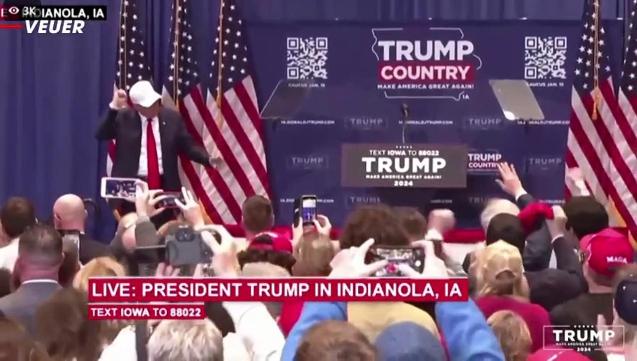 Trump Gives His Final Pitch in Iowa As Voters Head to the Polls