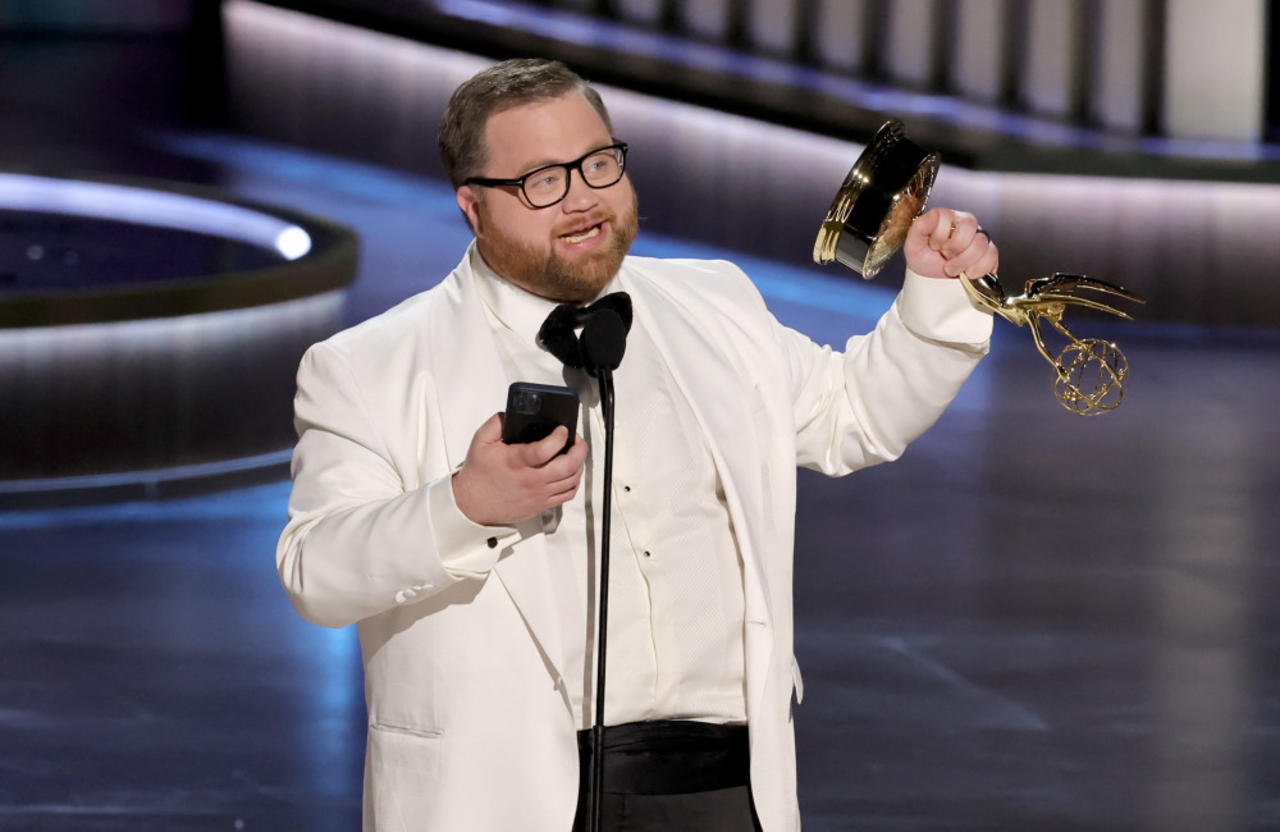 Paul Walter Hauser raps his speech at the Emmy Awards