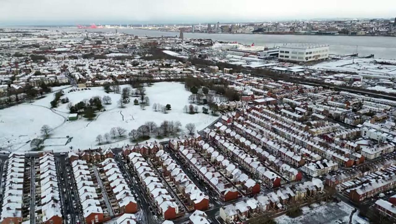 A dusting of snow in northwest England as cold snap hits the UK