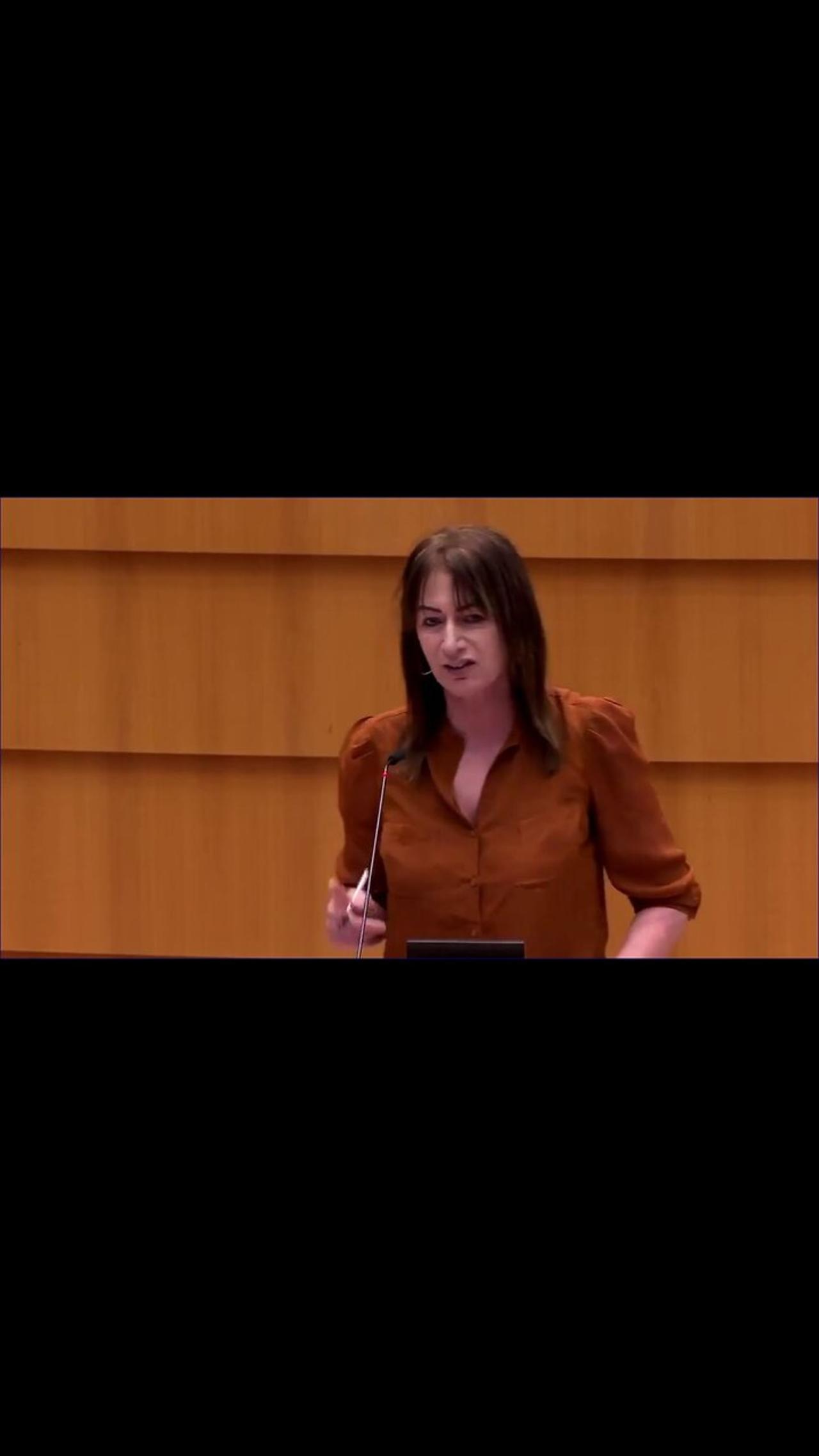 Irish MEP Clare Daly criticizes Bidens Israel support. Stands with Palestine.