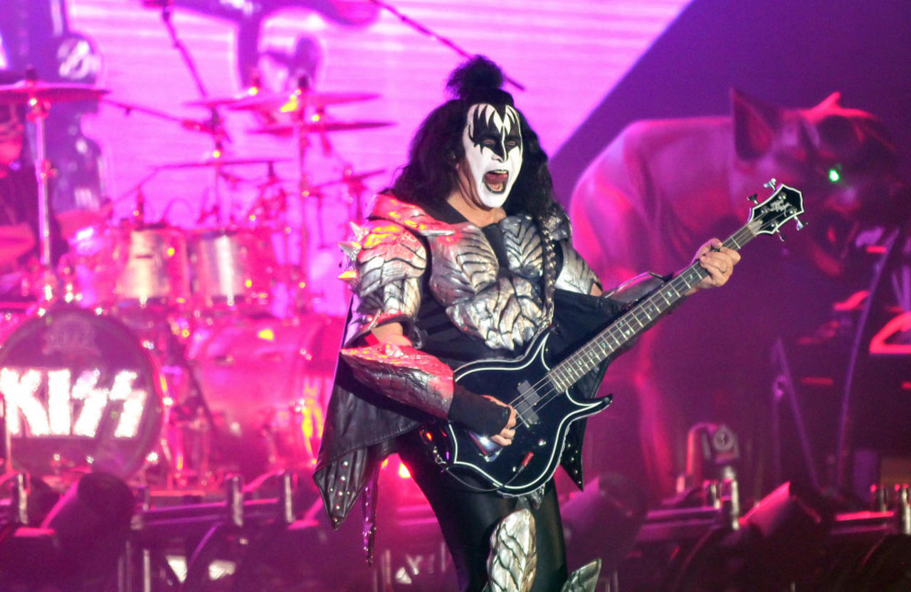Gene Simmons is to play his first solo show since KISS retired from touring
