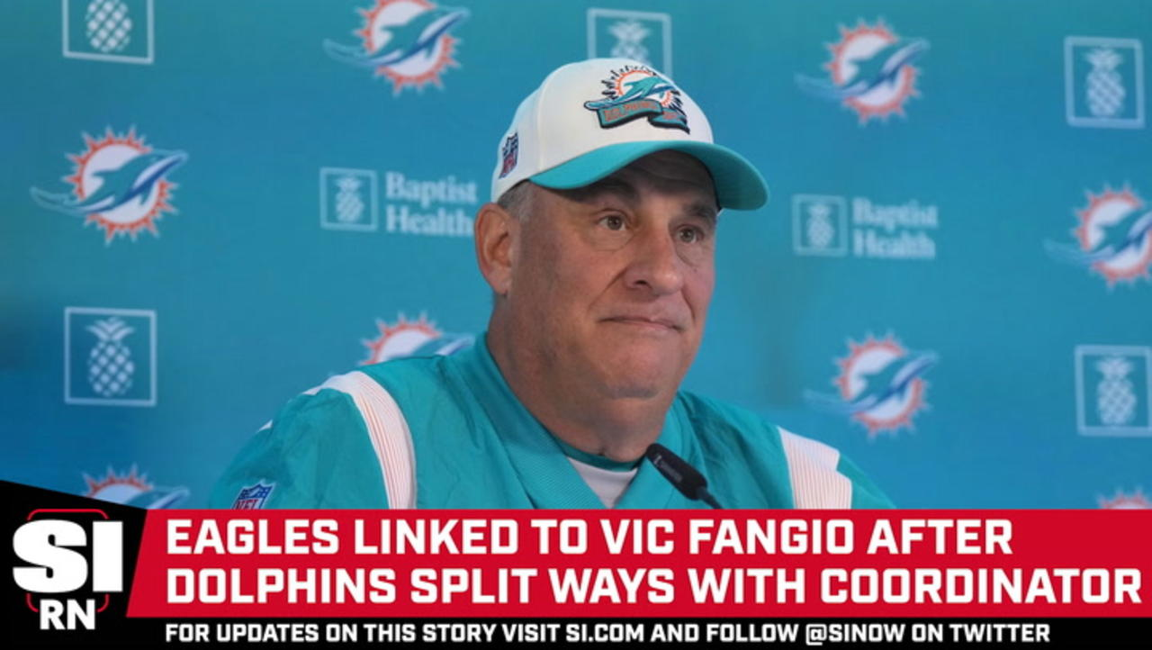 Eagles Linked to Vic Fangio After Dolphins Split Ways With Coordinator