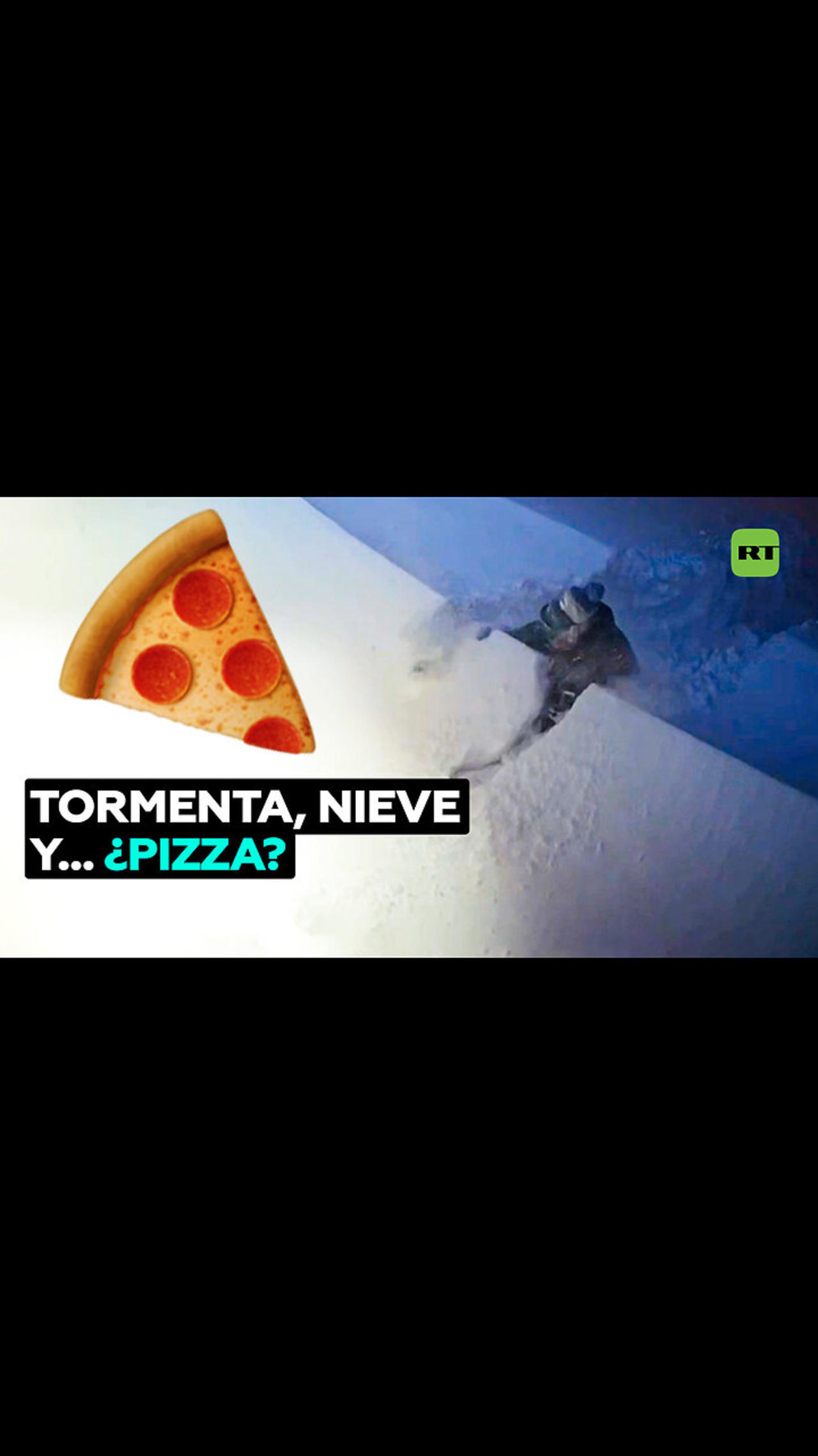 Atraviesa altos montones de nieve para comer pizza, pero el restaurante estaba cerrado