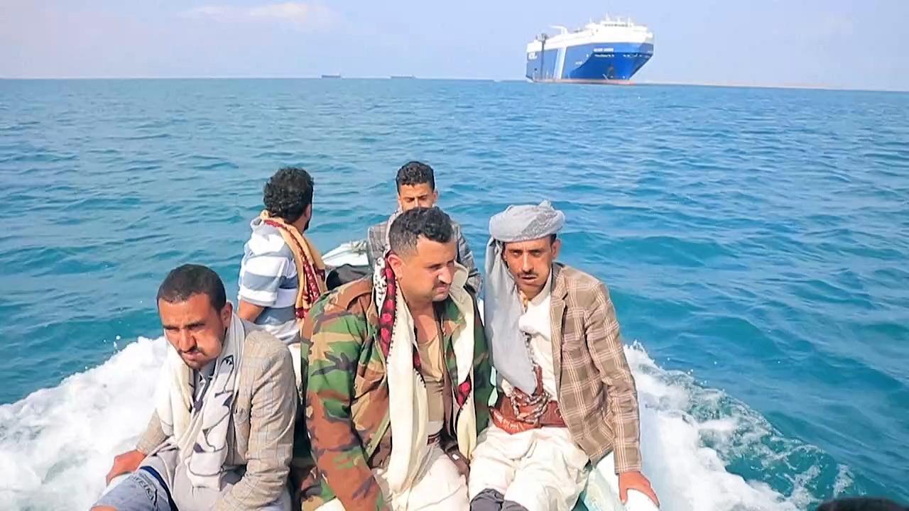 Yemen's Huthi rebels open seized cargo ship to sightseers