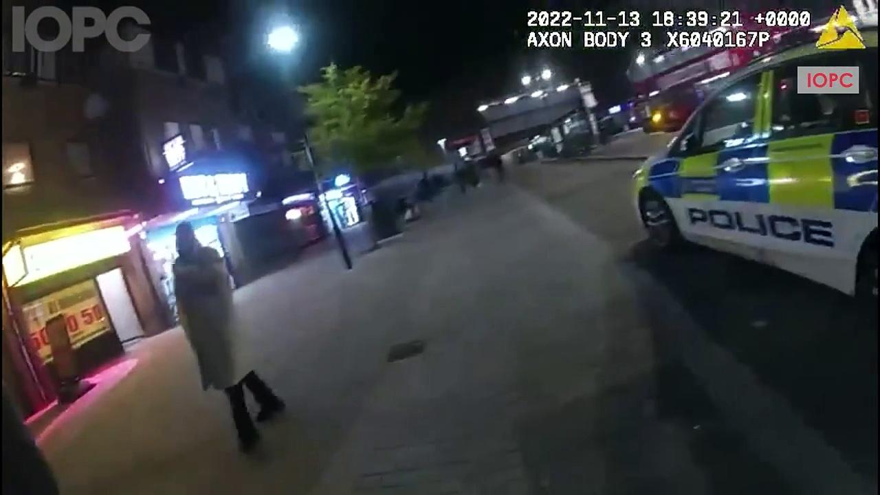 Police bodycam shows Met officer assaulting 999 caller