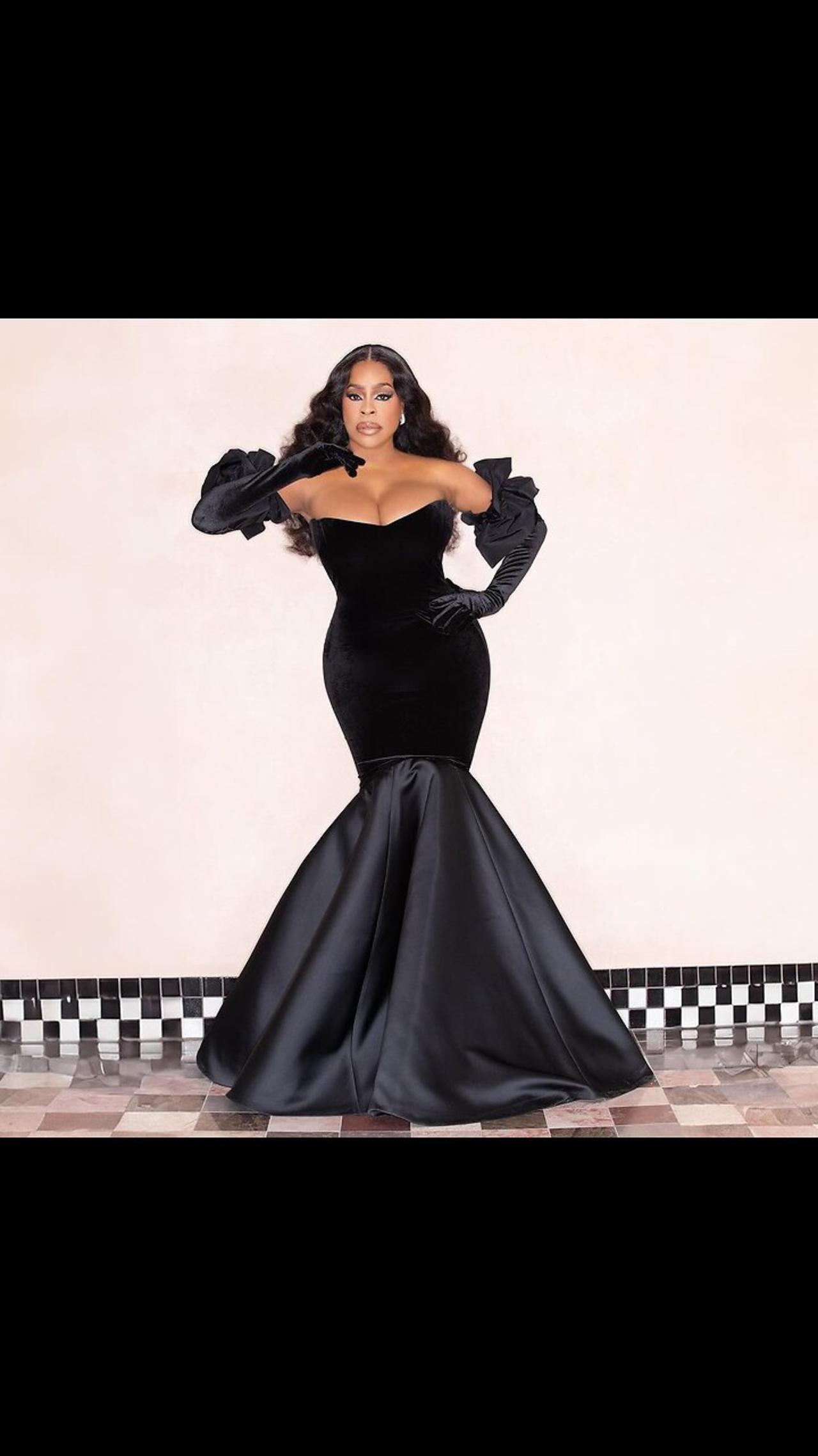 Niecy Nash Shows Off Her Gift From Oprah Winfrey For Her Emmy Win 💕