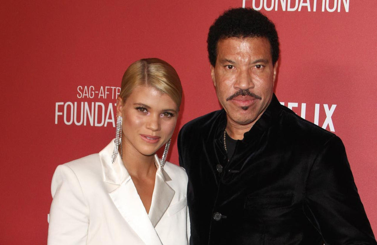 Lionel Richie reveals nickname he uses instead of grandpa