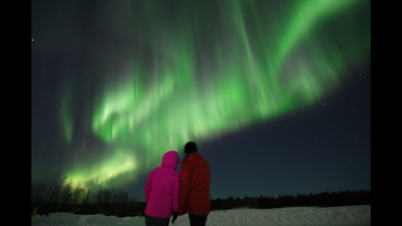 Northern Lights (Aurora Borealis) Chasing Tour in Fairbanks, Alaska in 2024