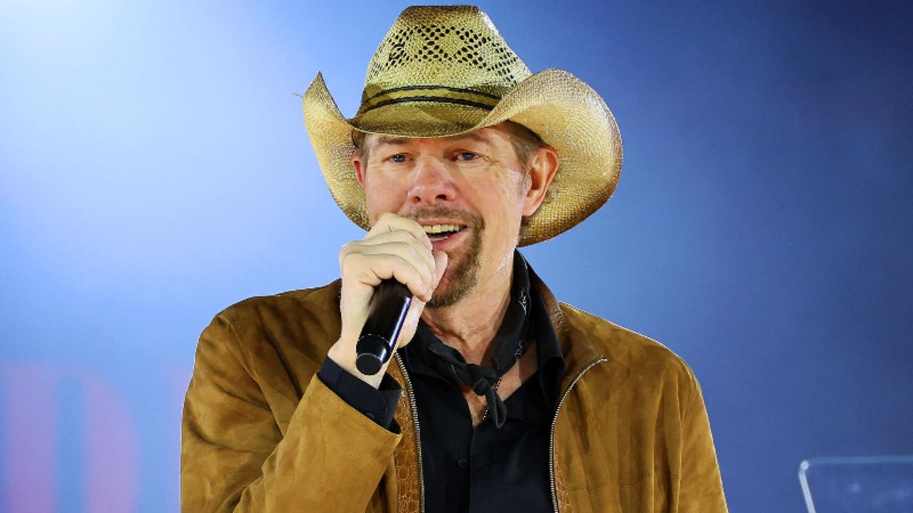 Country Icon Toby Keith Dies at 62 After Fight With Stomach Cancer | Billboard News