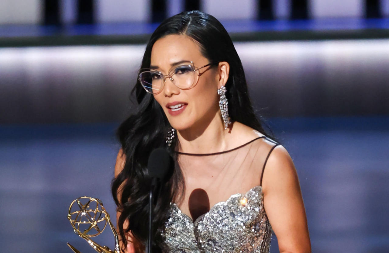 Ali Wong's ex requests joint custody of their children