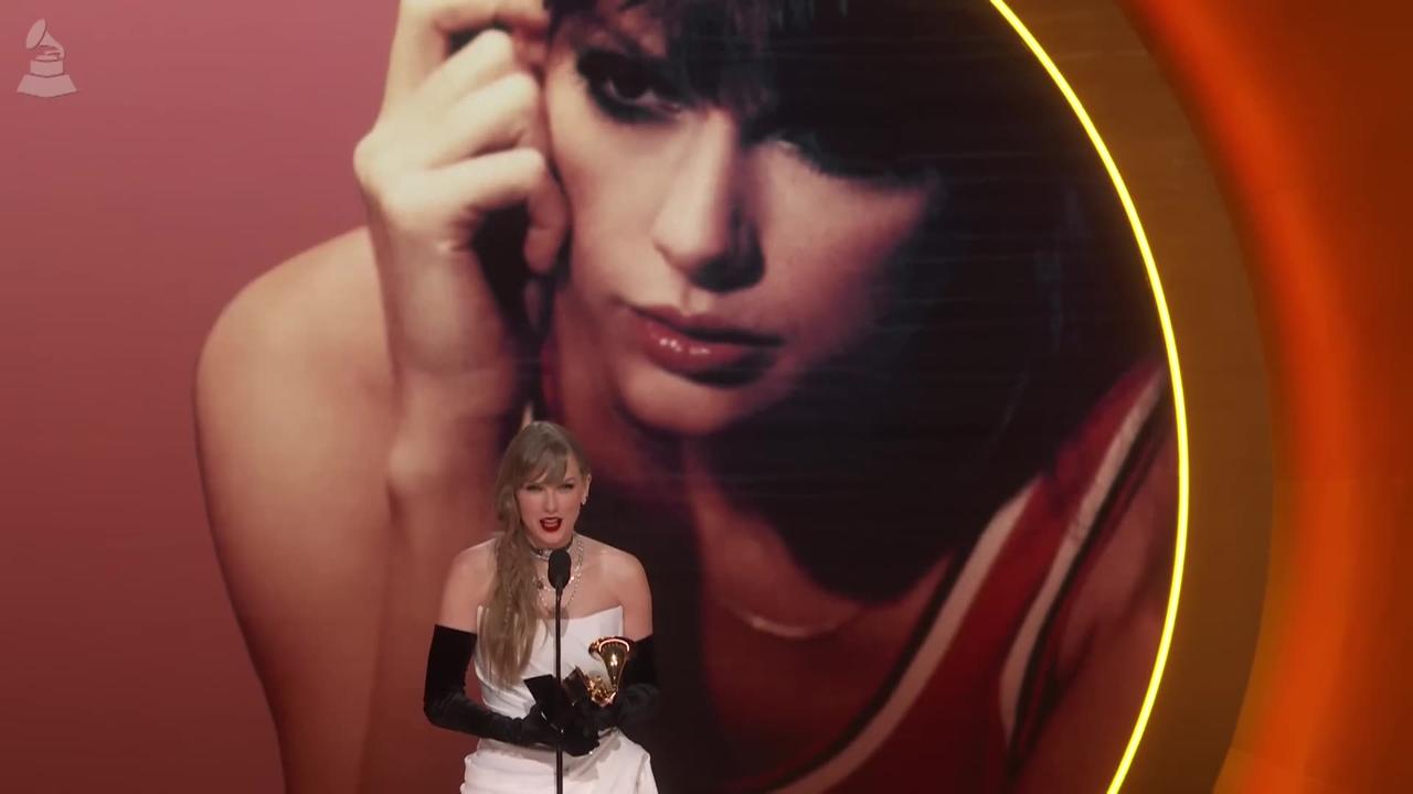TAYLOR SWIFT Wins Best Pop Vocal Album For 'MIDNIGHTS' | 2024 GRAMMYs Acceptance Speech