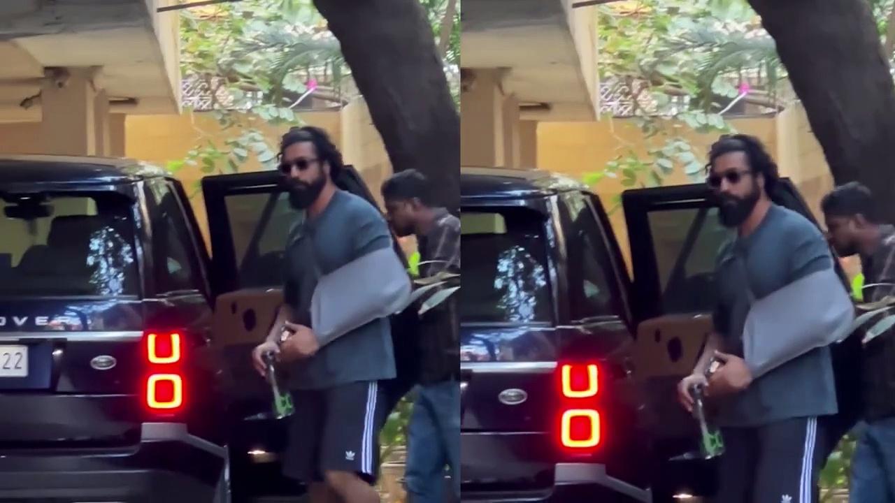 Vicky Kaushal left house with an injured hand, fans upset after seeing his condition; Video viral