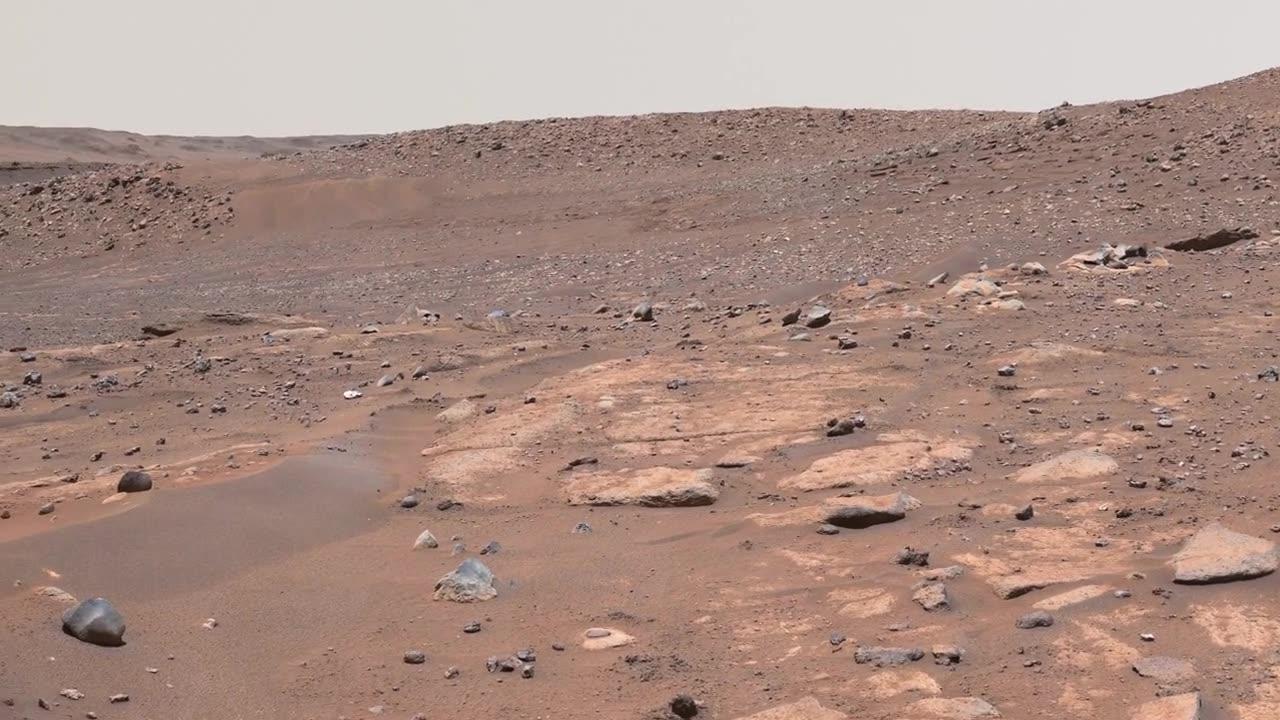 Perseverance Rover Zooms in on Ancient Mars River