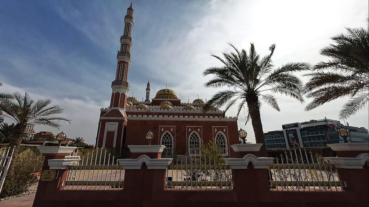 Al Salam Mosque in Dubai, Al Barsha. Walkthrough video with dji action 4
