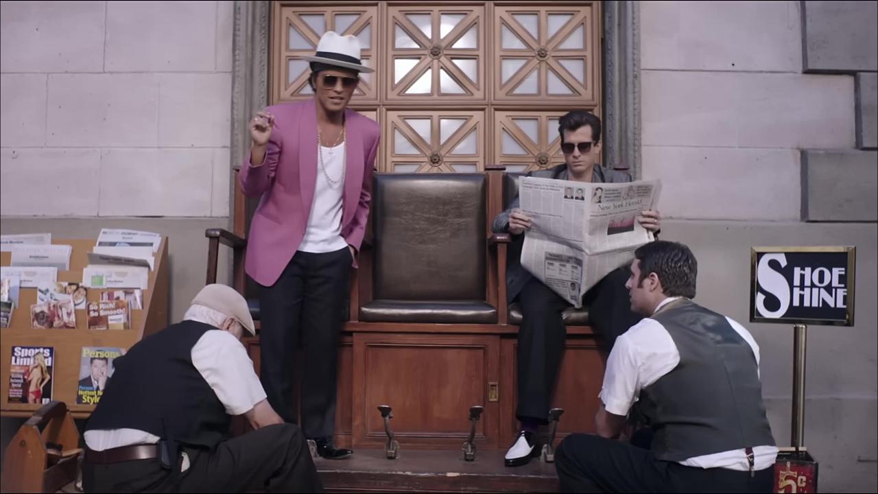 Mark Ronson - Uptown Funk (Official Video) ft. Bruno Mars music video