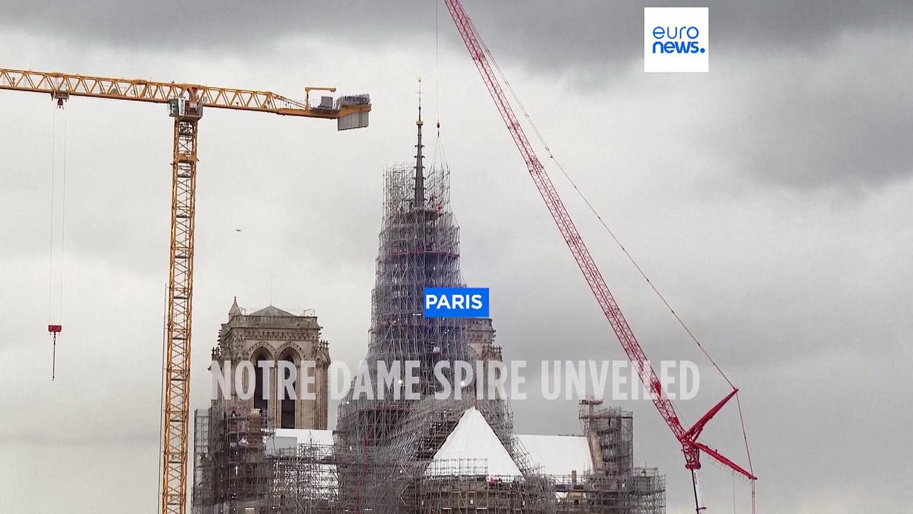 Notre Dame reveals new spire and golden rooster - One News Page VIDEO
