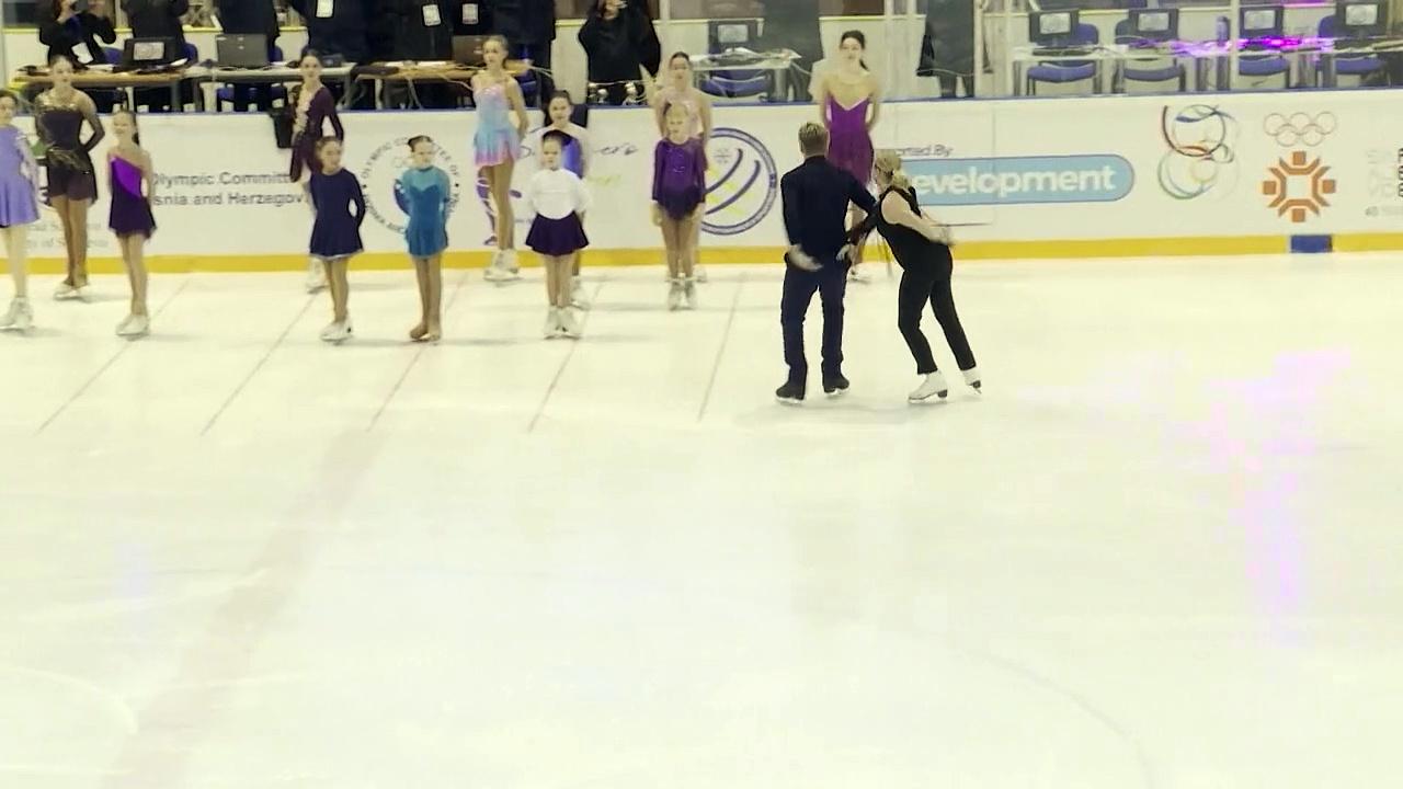 Legendary British skaters dance together, 40 years after Olympic gold medal