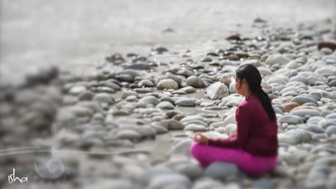 15-Min Music: Relax Mind & Body: Deeply Calming & Soothing - Sadhguru Marathi