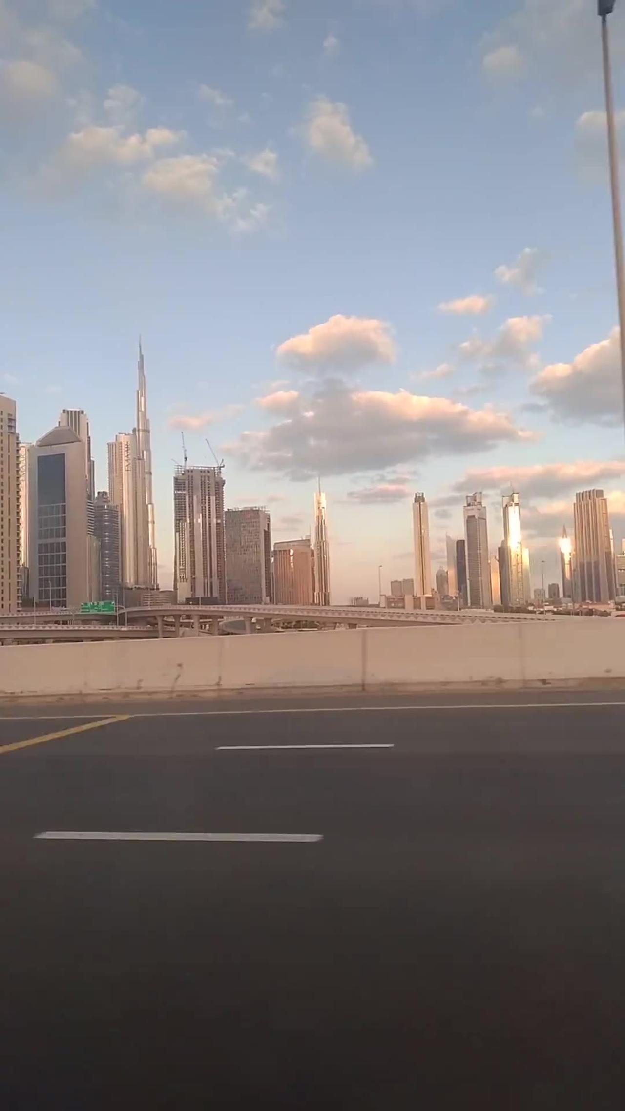 Dubai, Burj khalifa, morning view