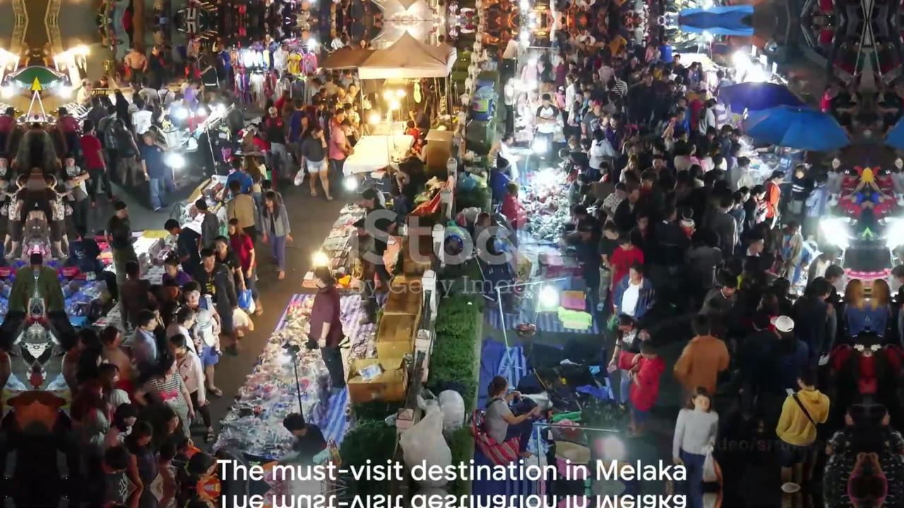Review Essay 3: Video Version of Kampung 8 Night Market in Melaka. Perlis 2023 GK: SPM Trial exam.