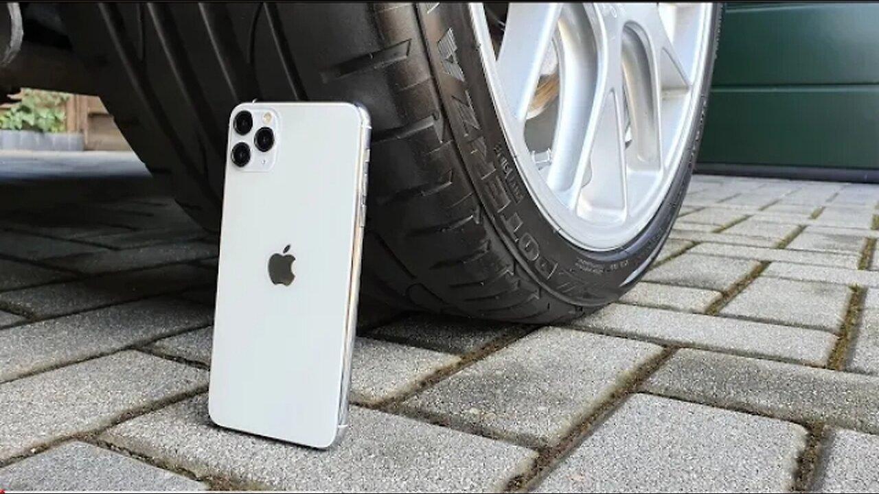 iPhone 11 PRO vs CAR